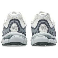 Asics Flat shoes