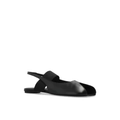 Ballerina in Pelle