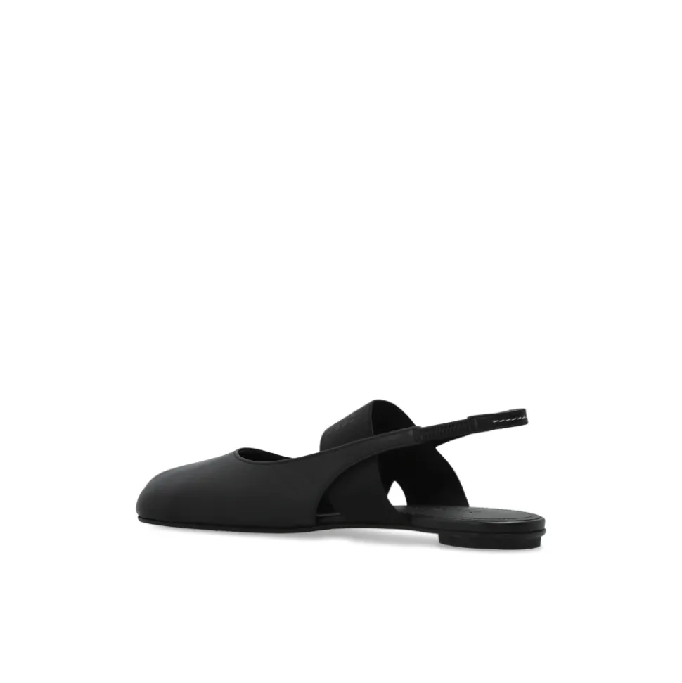 Ballerina in Pelle