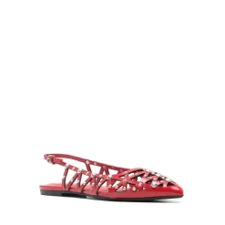 Ballerine a punta con cinturino slingback e borchie