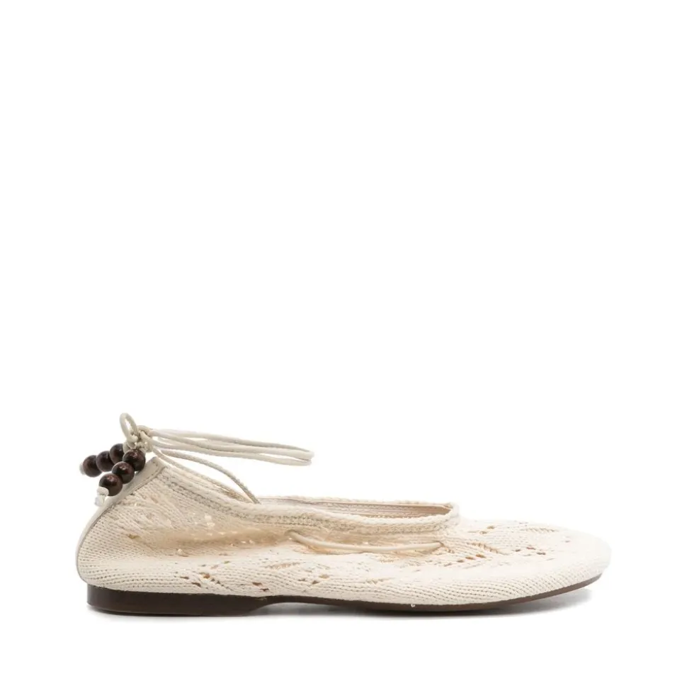 Ballerine con cinturino alla caviglia in pelle bianca