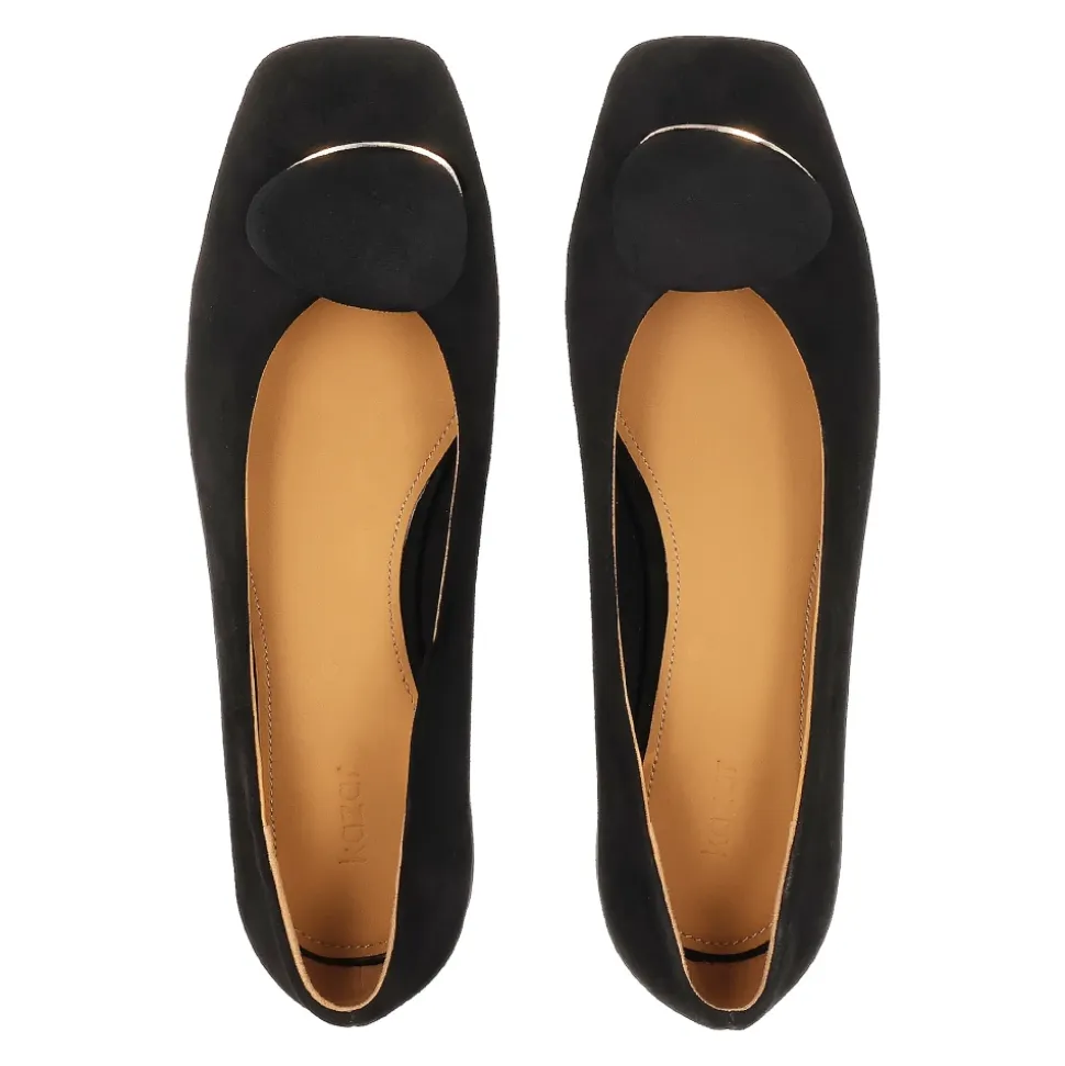 Ballerine in camoscio con tacchi piatti