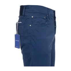 Bard Jeans