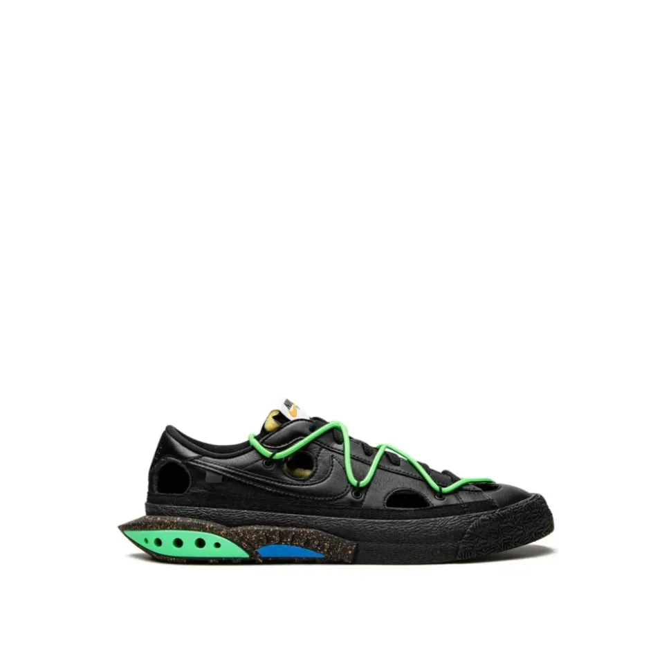 Blazer Low '77 x Off-White Sneakers