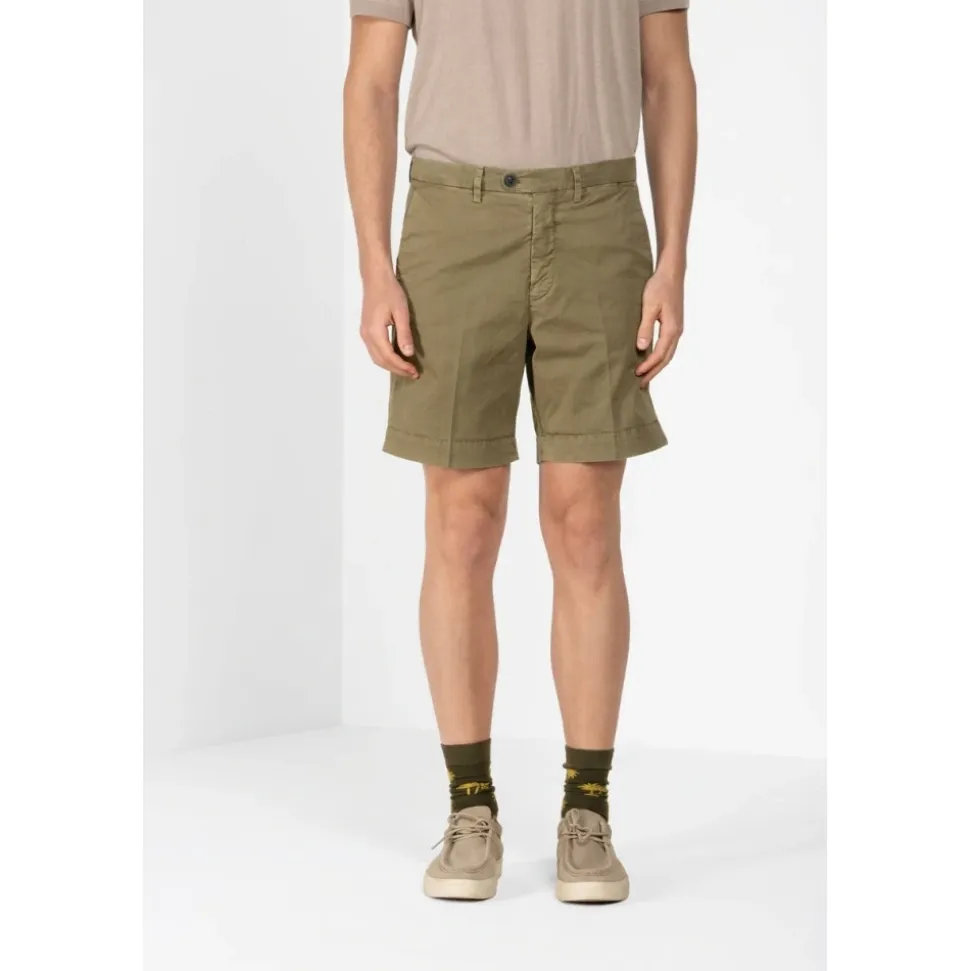 Boston Delamere Chino Bermuda