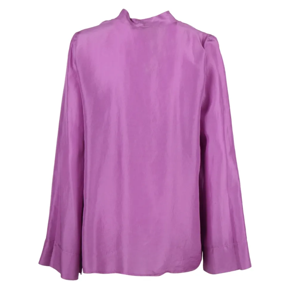 Camicia Abbottonata con Scollo a V in Habotai