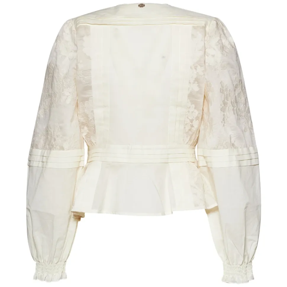 Camicia con inserti in pizzo e bottoni