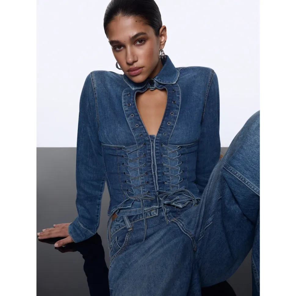 Camicia in denim slim fit con cut-out e dettagli stringati