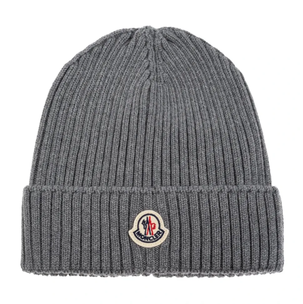Cappello con toppa del logo