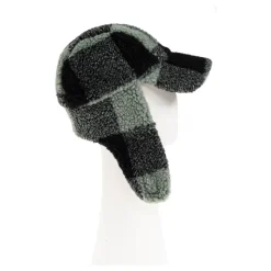 Cappello di pelliccia con paraorecchie