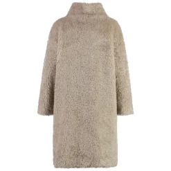 Cappotto in pelliccia sintetica con collo alto