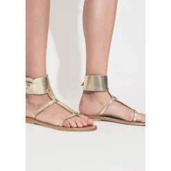 Caravelle Sandal