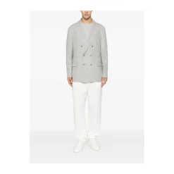 Chinos