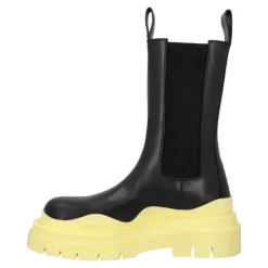 Cuoio boots