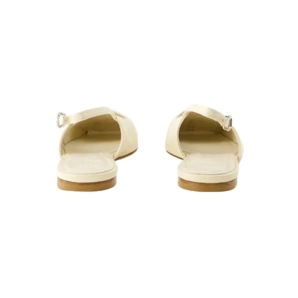 Cuoio flats