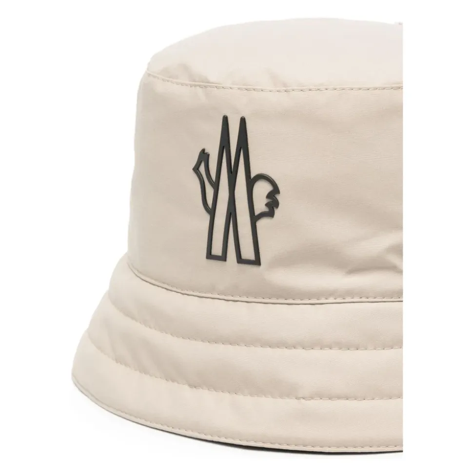 Day-Namic Logo Cappello a Secchiello Beige