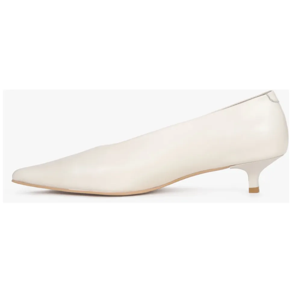 Décolleté Kitten Heel con Punta