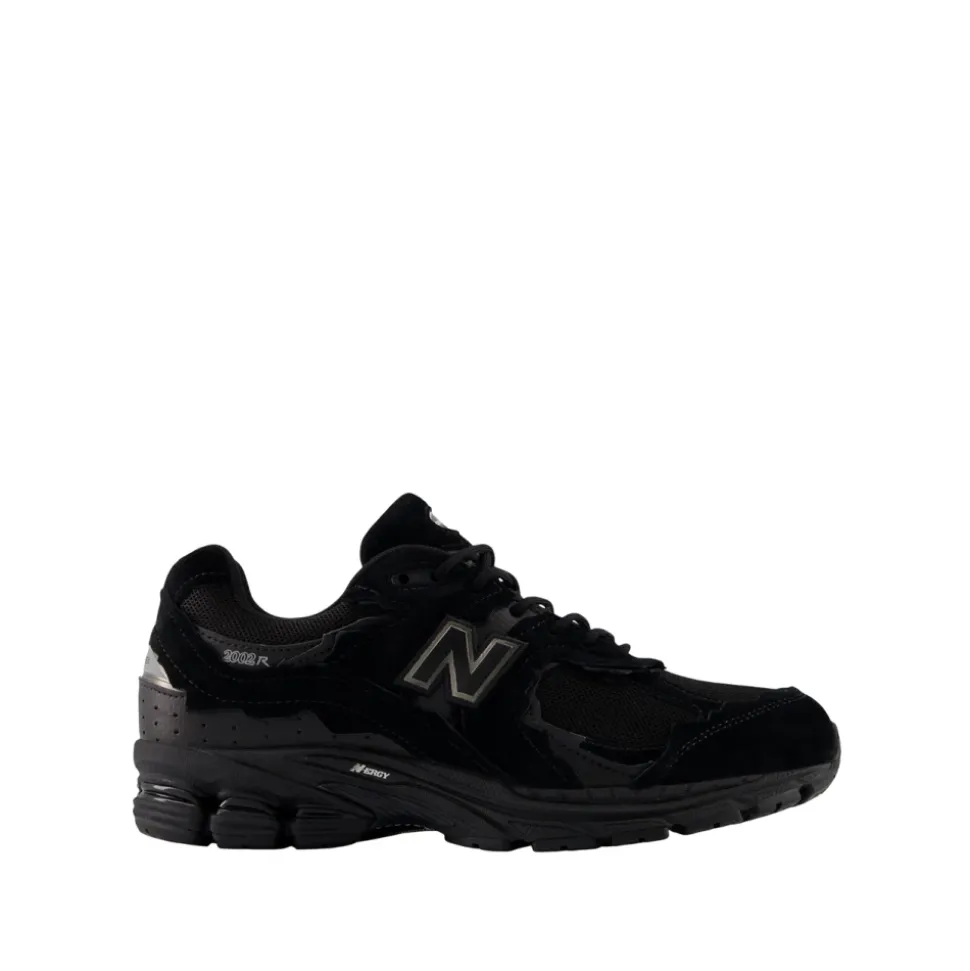 2002DX GORE-TEX Sneakers