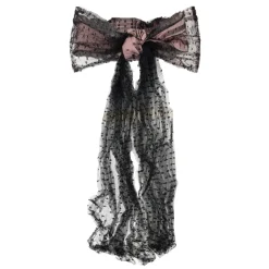 Elegante accessorio per capelli con fiocco sui toni del rosa con rete nera che crea un elegante contrasto.