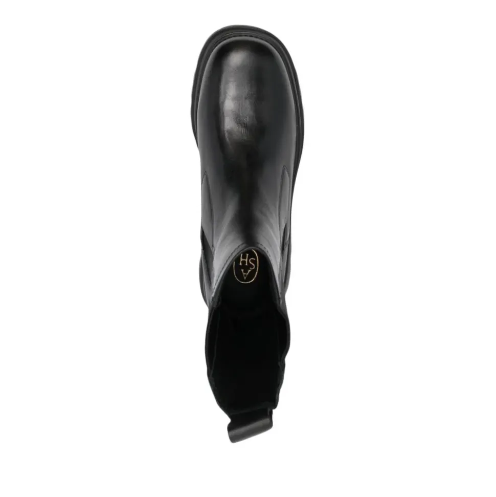 Elite Chelsea Boots