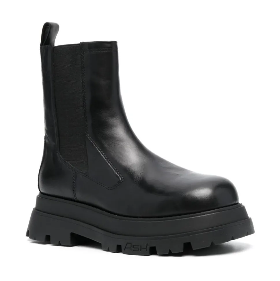 Elite Chelsea Boots