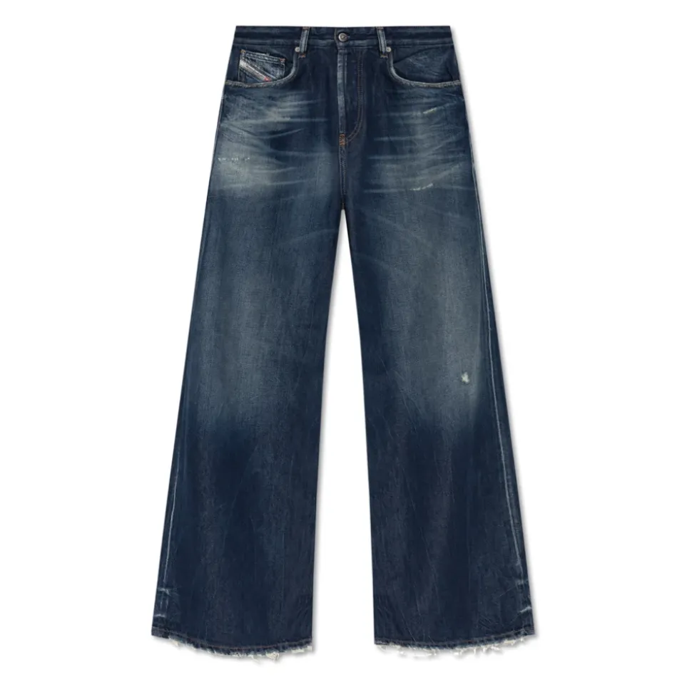 Flared Jeans