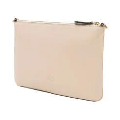 Flat Classic Clutch