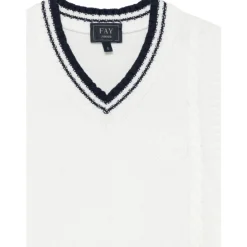 Gilet in maglia a trecce con scollo a V