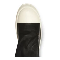 High Stocking Sneaks