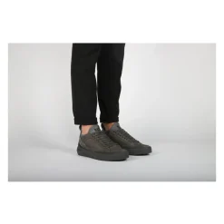 Jason Sneaker (mid)