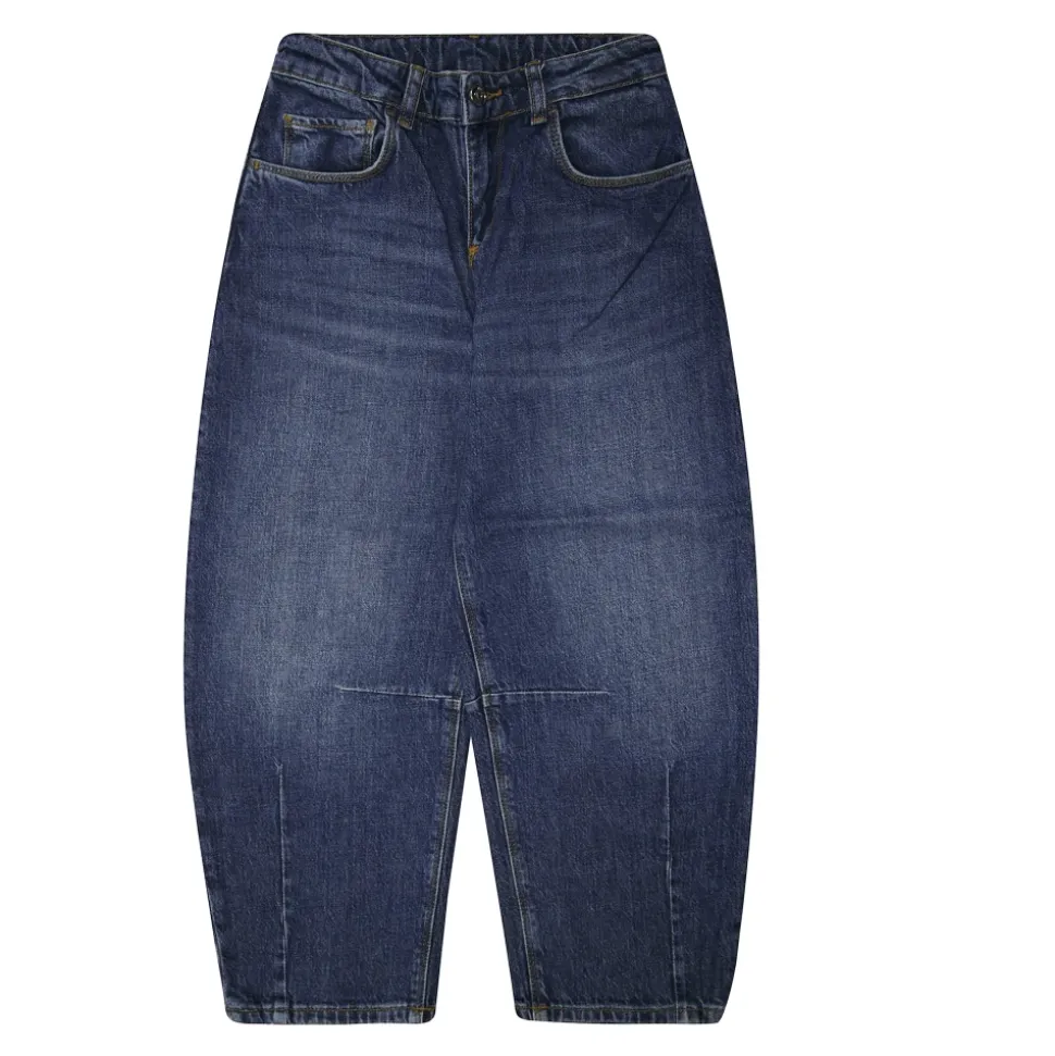 Jeans a palloncino per un look alla moda