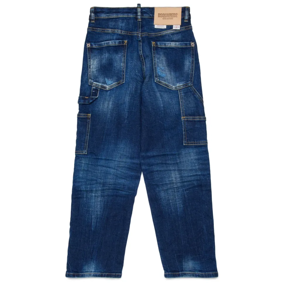 Jeans a vita alta e vestibilità ampia