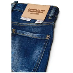 Jeans a vita alta e vestibilità ampia