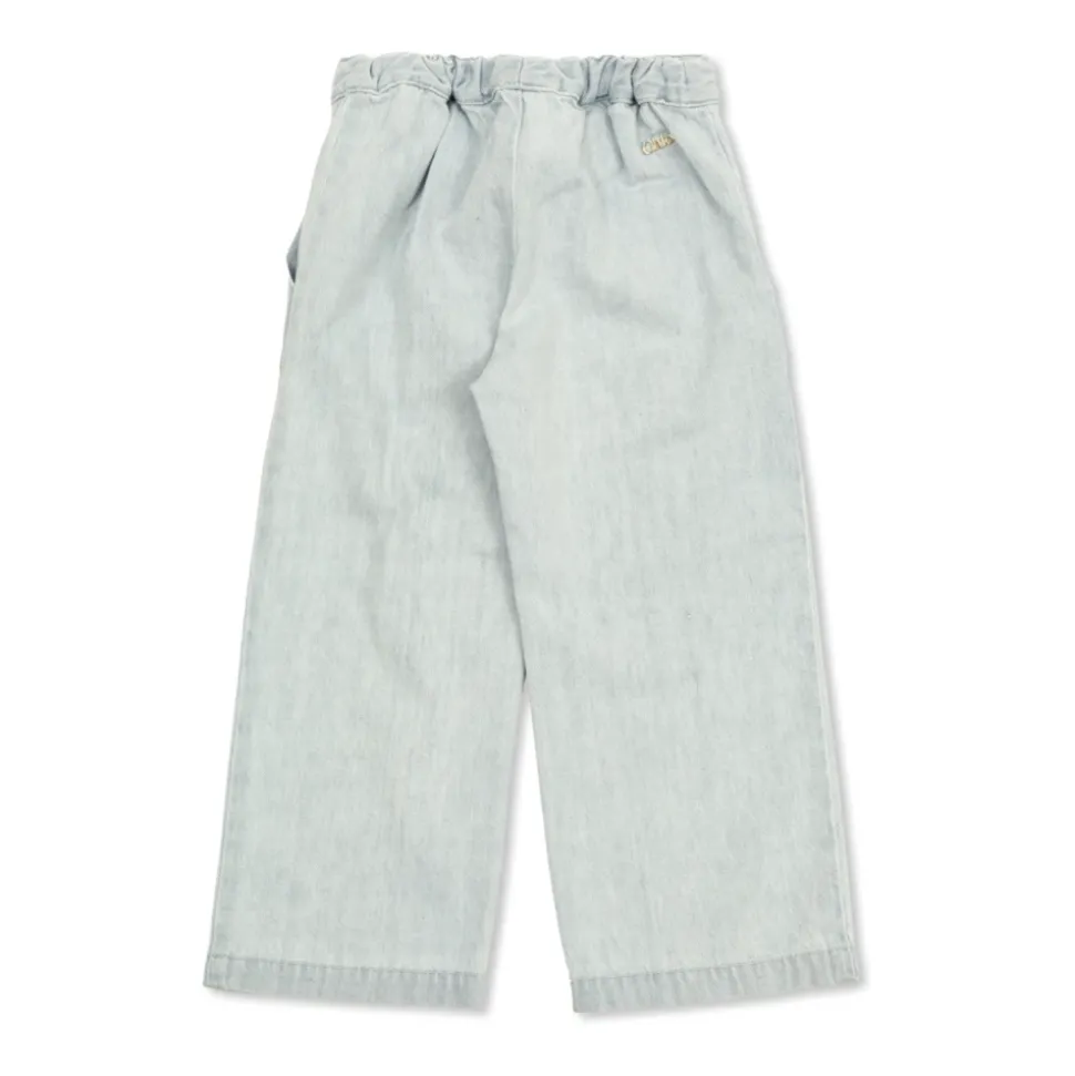 Jeans con ricami floreali