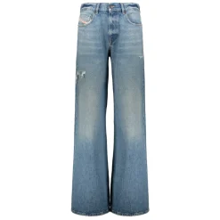 Jeans flared in denim chiaro