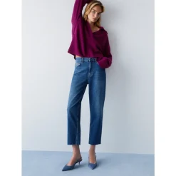 Jeans straight con cintura