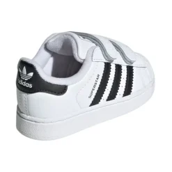 JI3990 Sneakers
