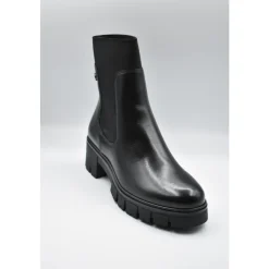 J-532 Scarpa Stringata