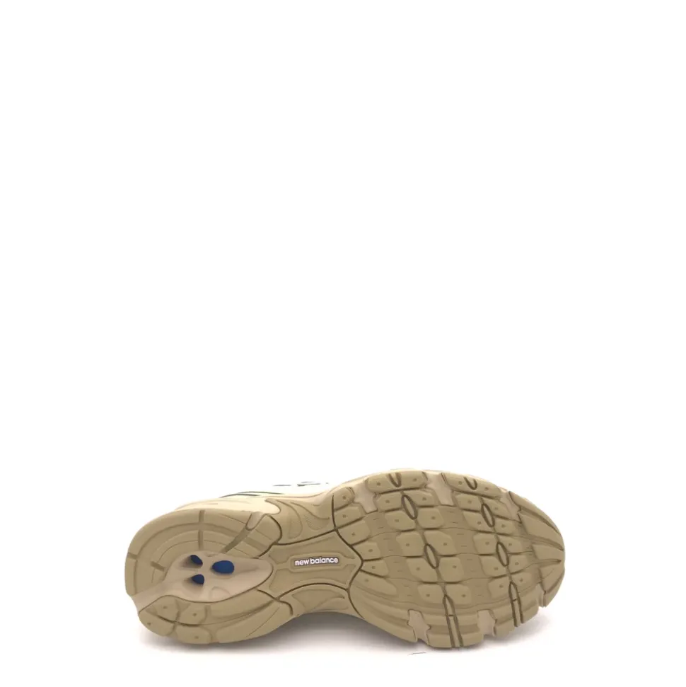 740 Knit Shoes