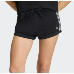 Knitted Crochet Shorts