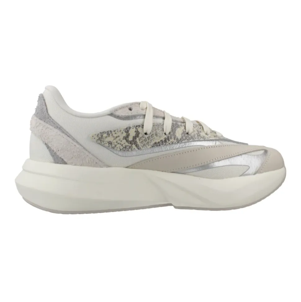 Lightblaze Shoes