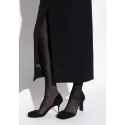 Long heeled boots