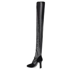Long heeled boots