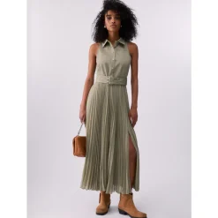 Long Pleated Skirt