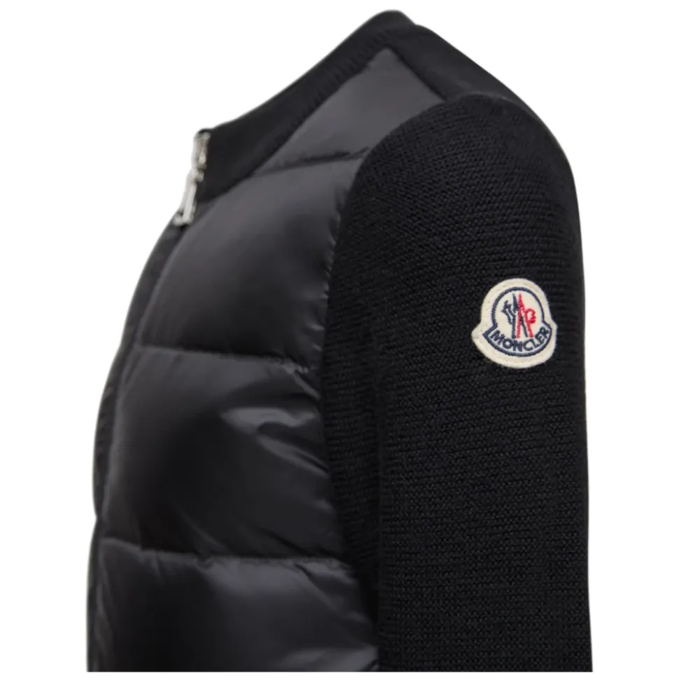 Maglione nero con costine