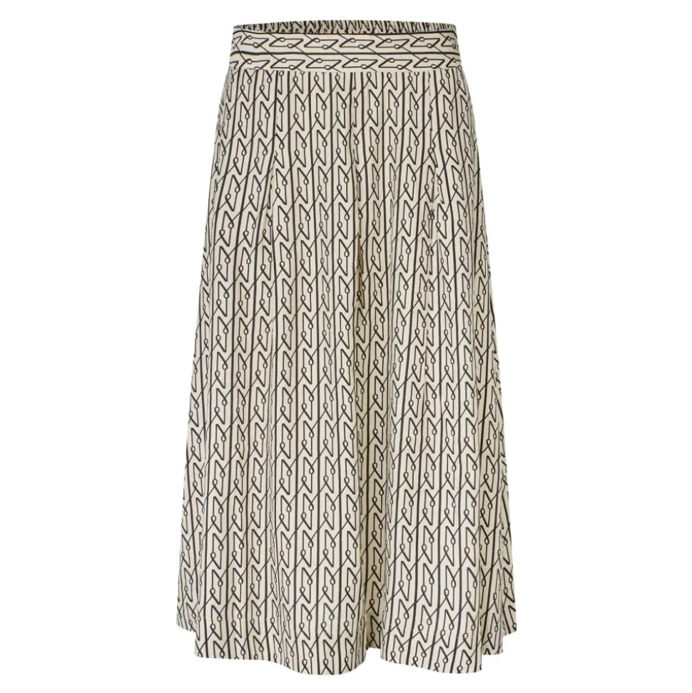 MaJudanea Skirt