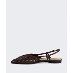 M6200 Flat Sandals