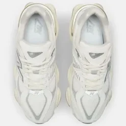 NEW BALANCE 9060 BEIGE