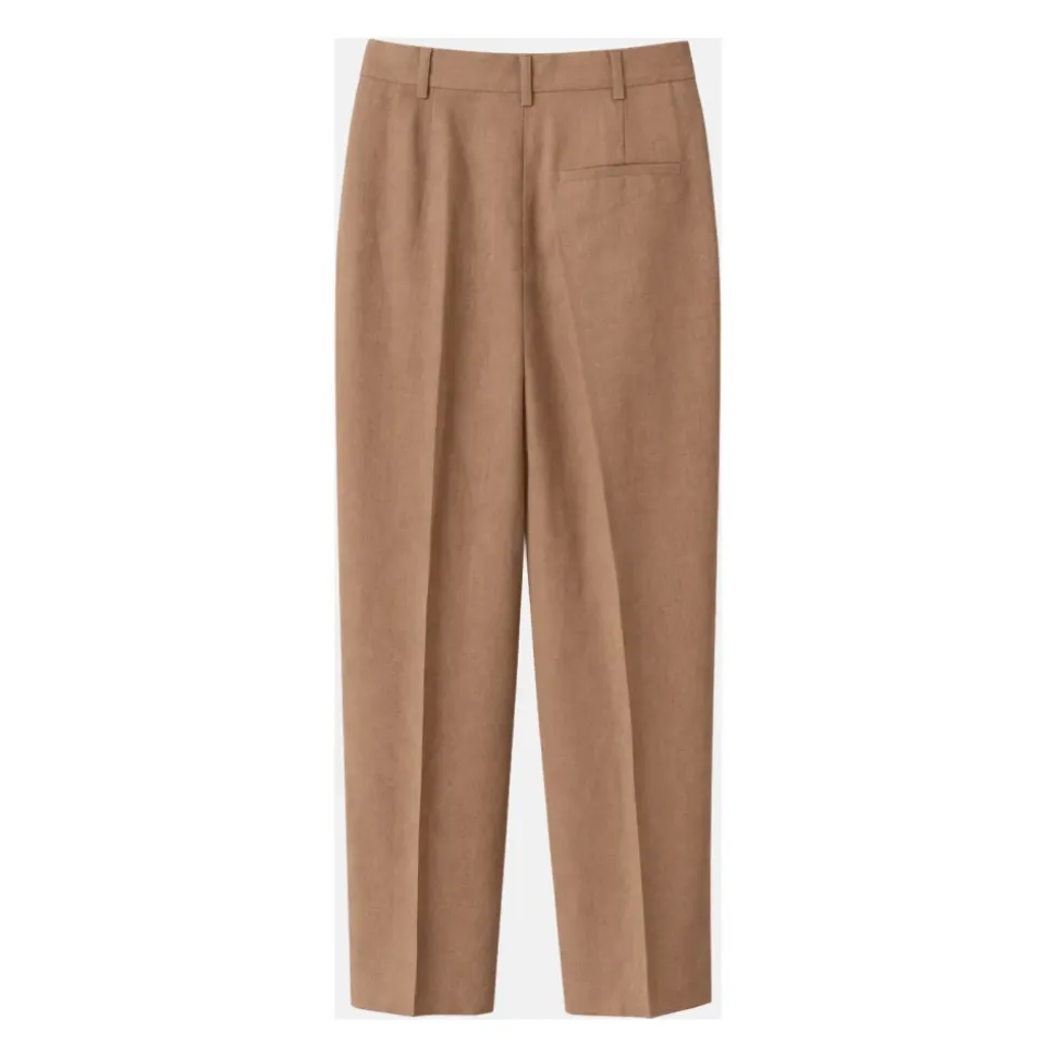 Noa Crop Business Linen