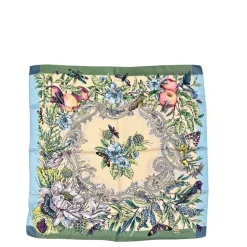 Norma Foulard